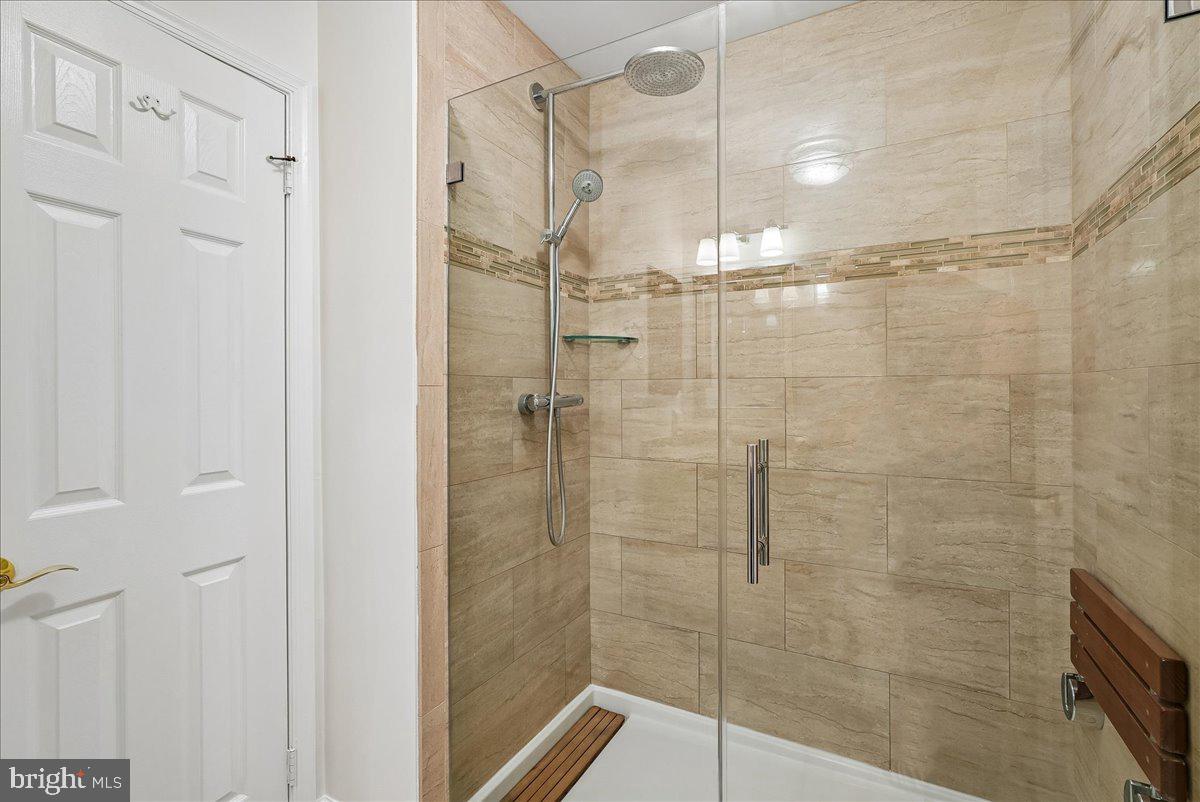 13479 Old Dairy Ct Property Photo 25