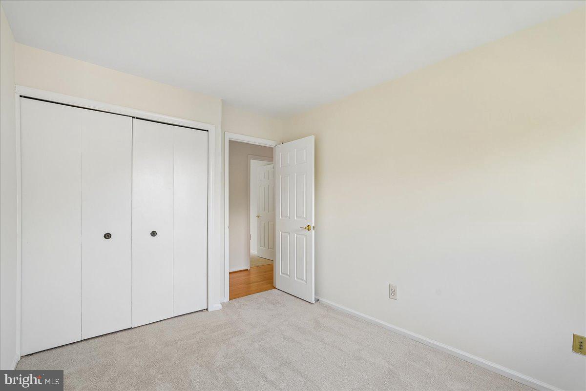 13479 Old Dairy Ct Property Photo 32