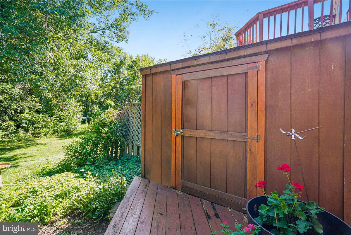 13479 Old Dairy Ct Property Photo 43