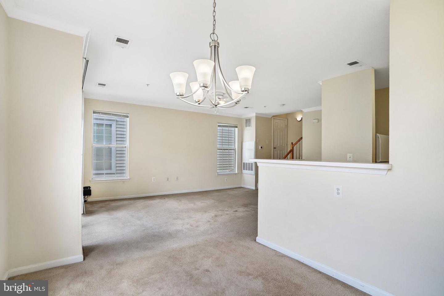 2433 Coopers Branch Ct Property Photo 13
