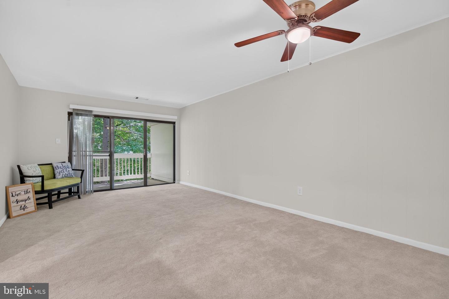 5757 Rexford Ct #m Property Photo 2