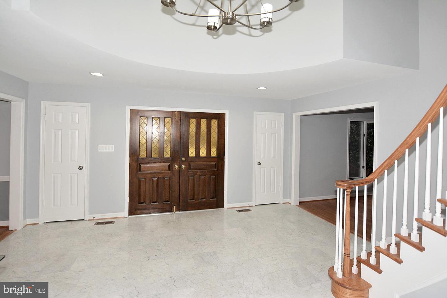 6286 Dunaway Ct Property Photo 2
