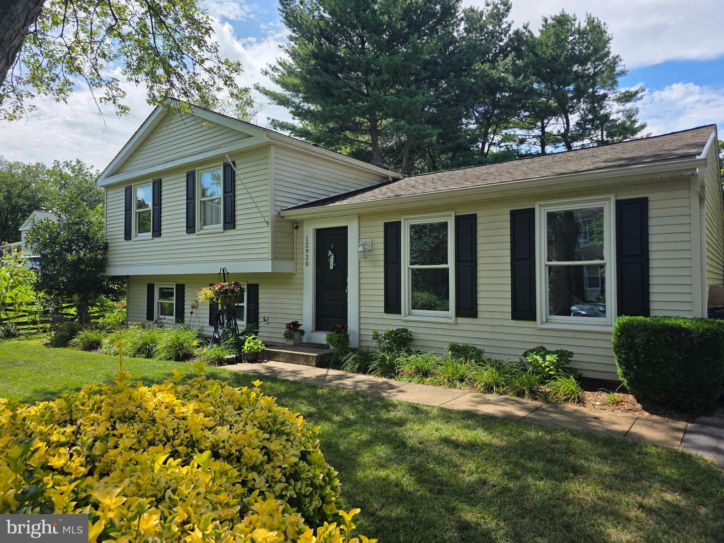 12920 Framingham Ct Property Photo 1
