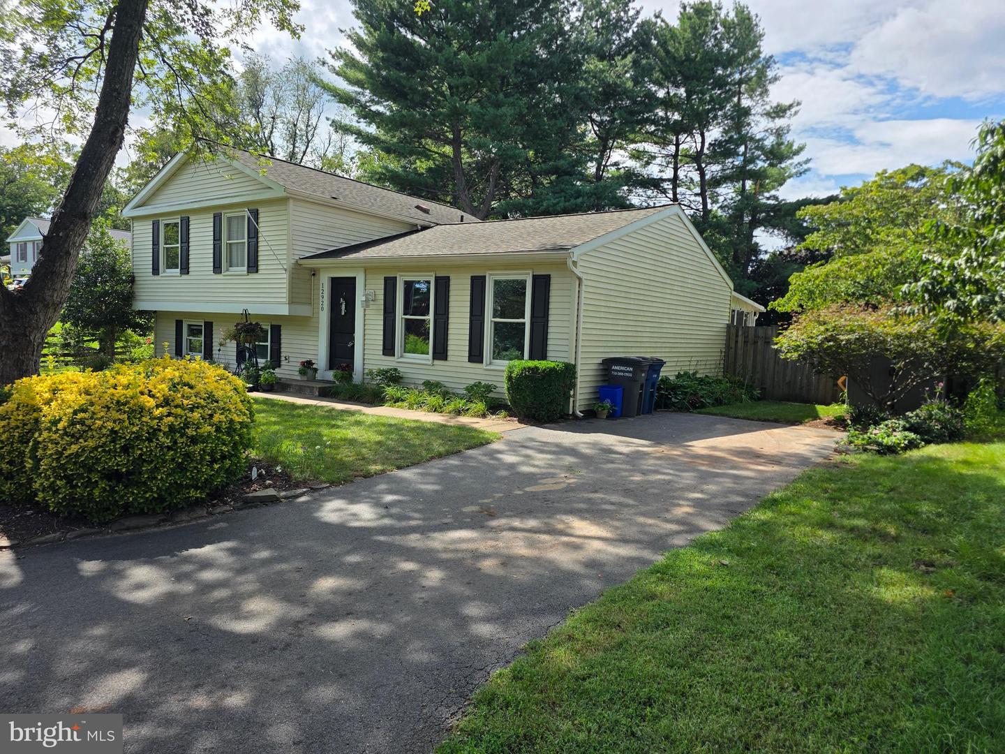 12920 Framingham Ct Property Photo 2