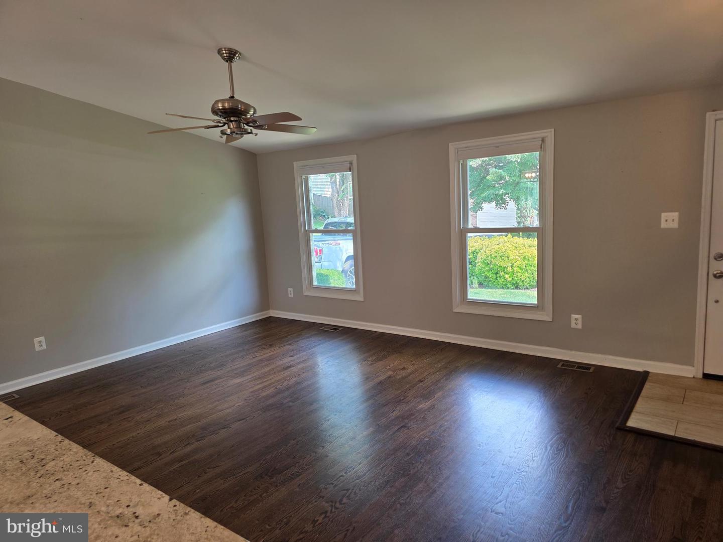12920 Framingham Ct Property Photo 6