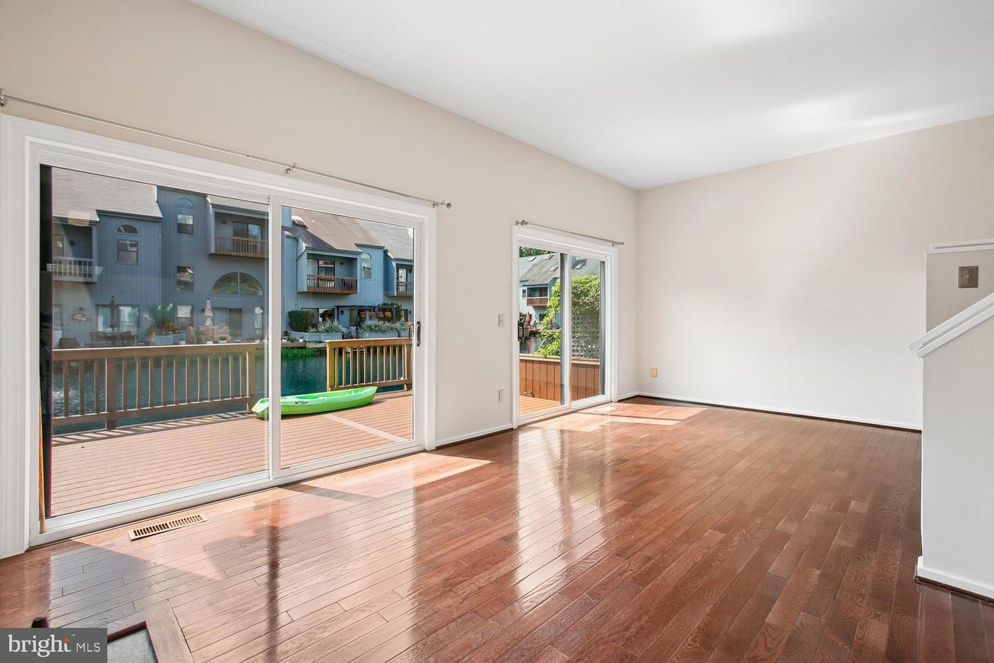 VAFX2336768 Property Photo 16