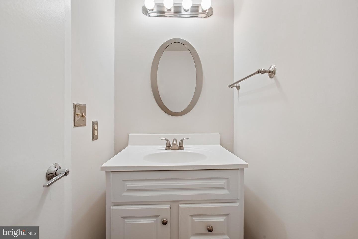 VAFX2336768 Property Photo 22