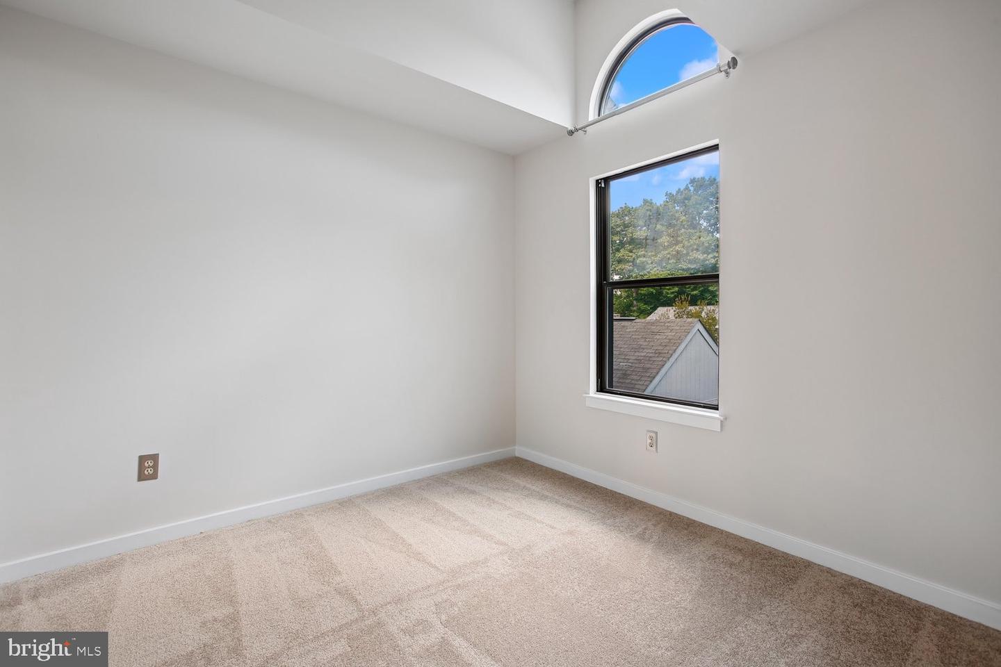 VAFX2336768 Property Photo 35