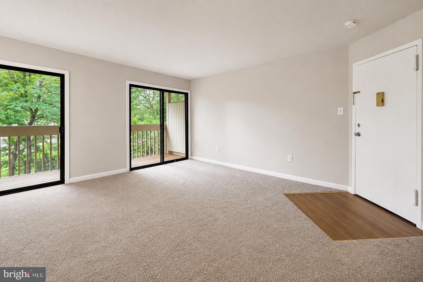 7451 Little River Tpke #202 Property Photo 2