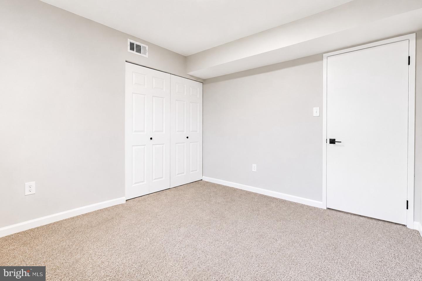 7451 Little River Tpke #202 Property Photo 14