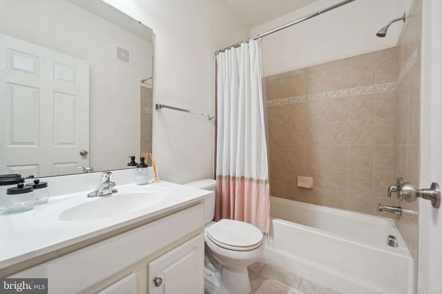5722 Callcott Way #a Property Photo 30