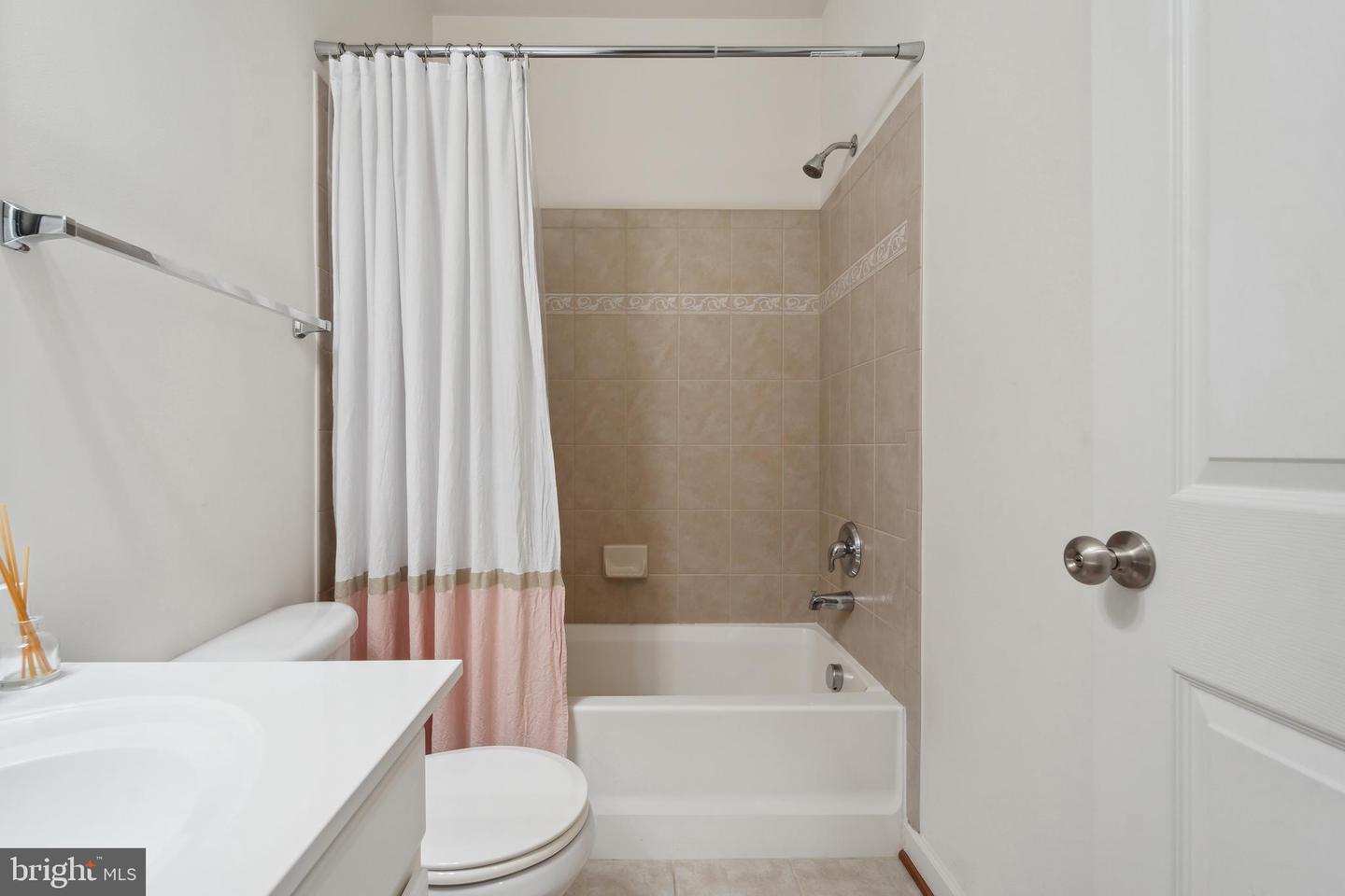 5722 Callcott Way #a Property Photo 31