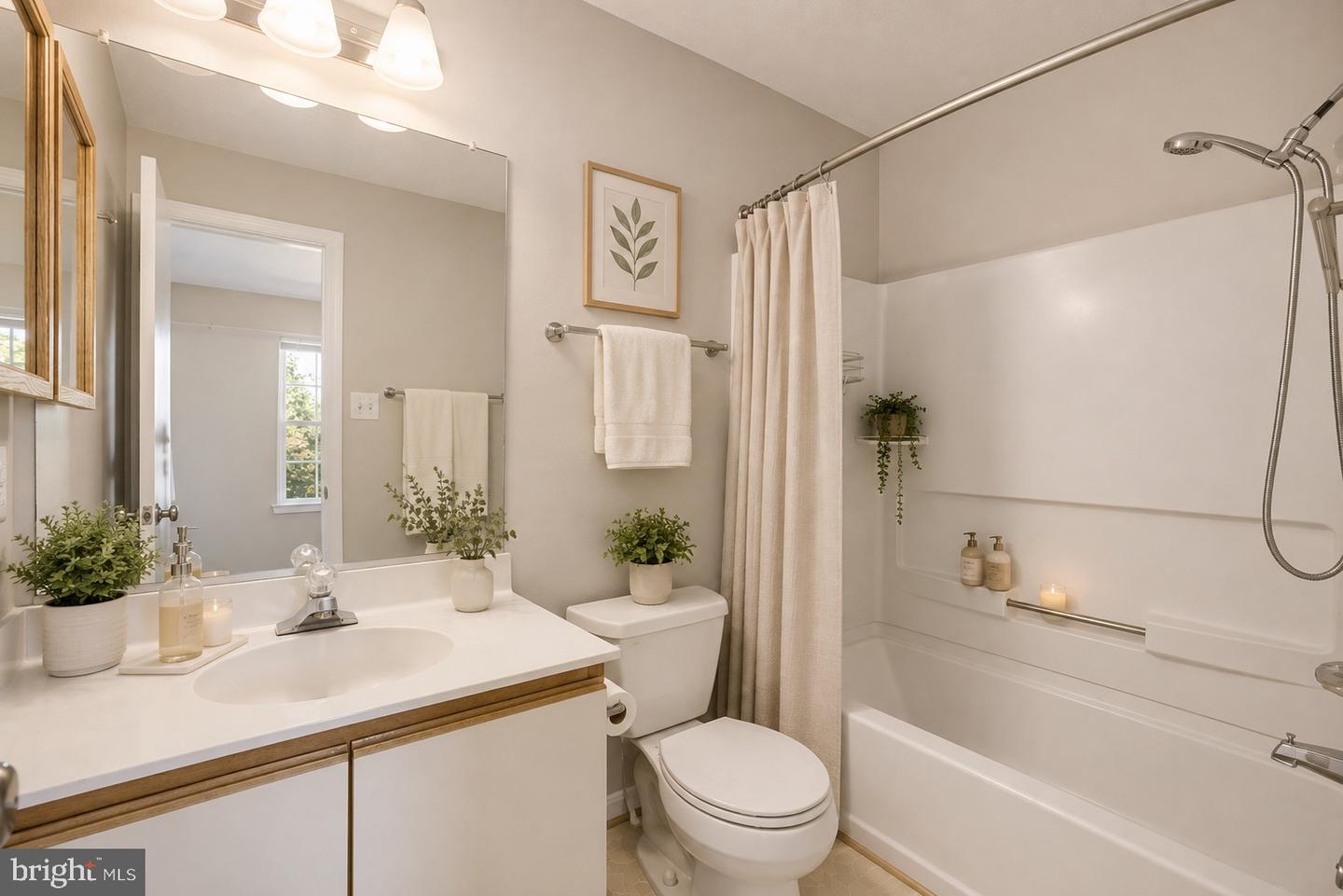 13945 Big Yankee Ln Property Photo 12