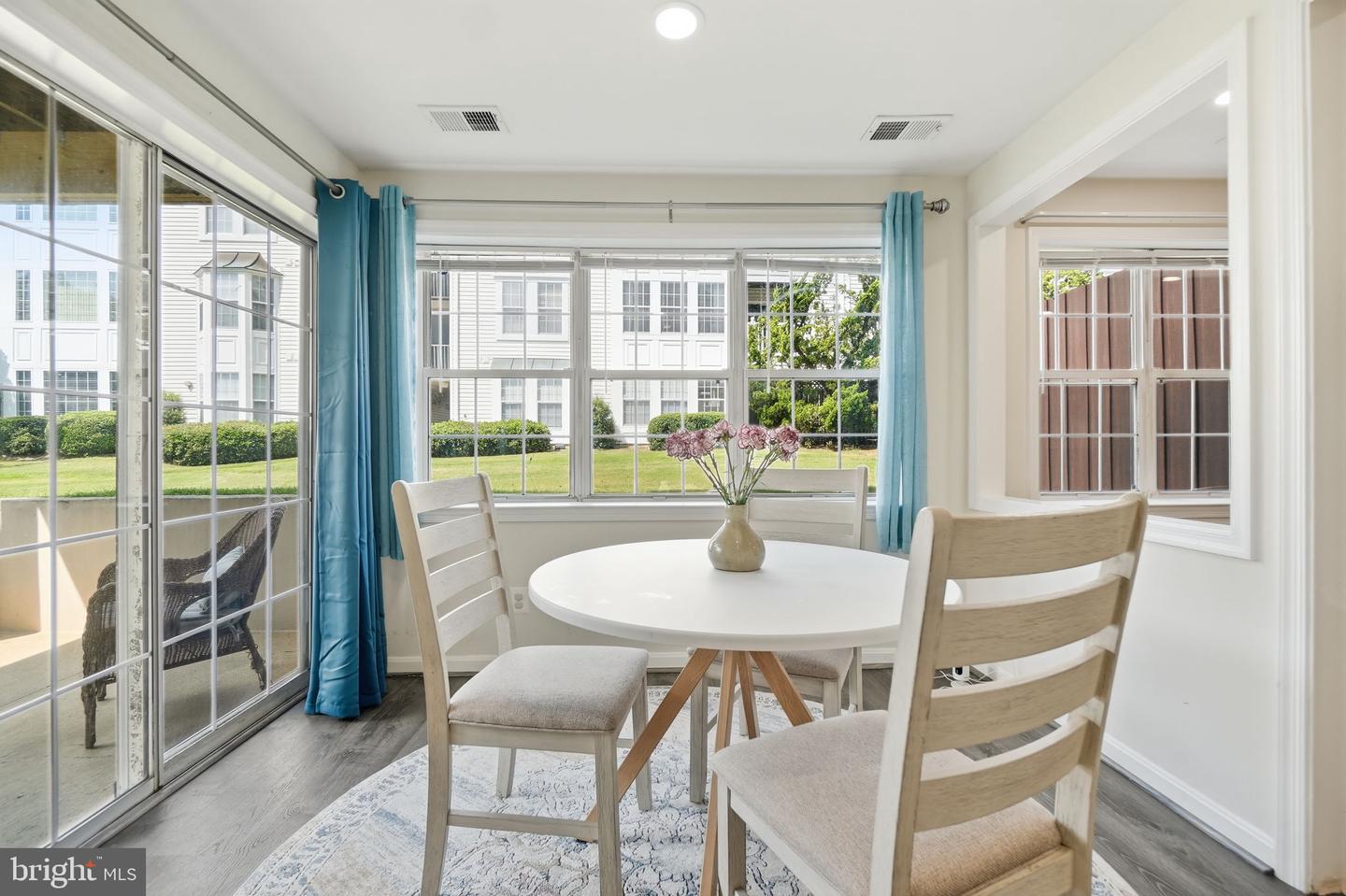8248 Catbird Cir #101 Property Photo 13