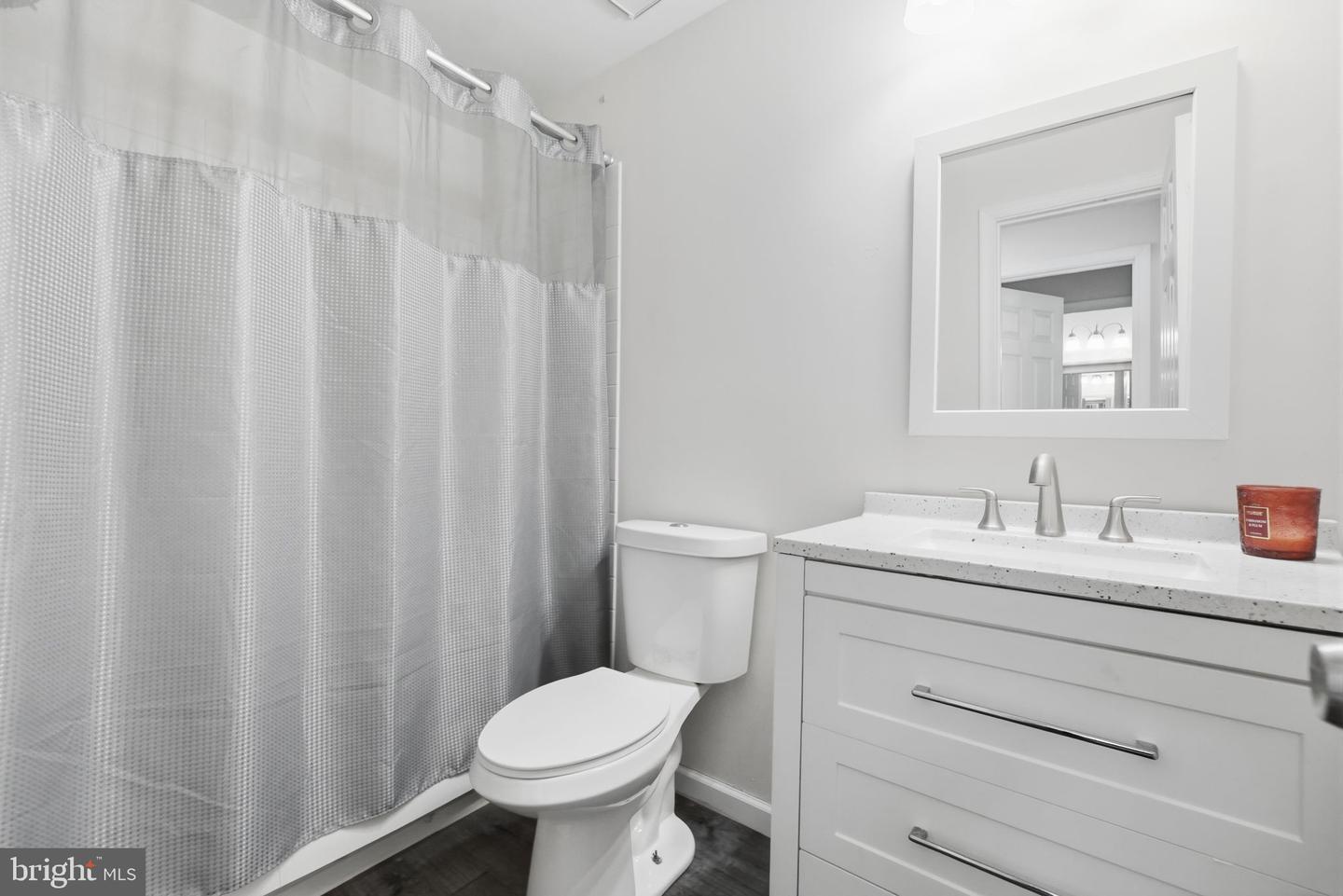 8248 Catbird Cir #101 Property Photo 32