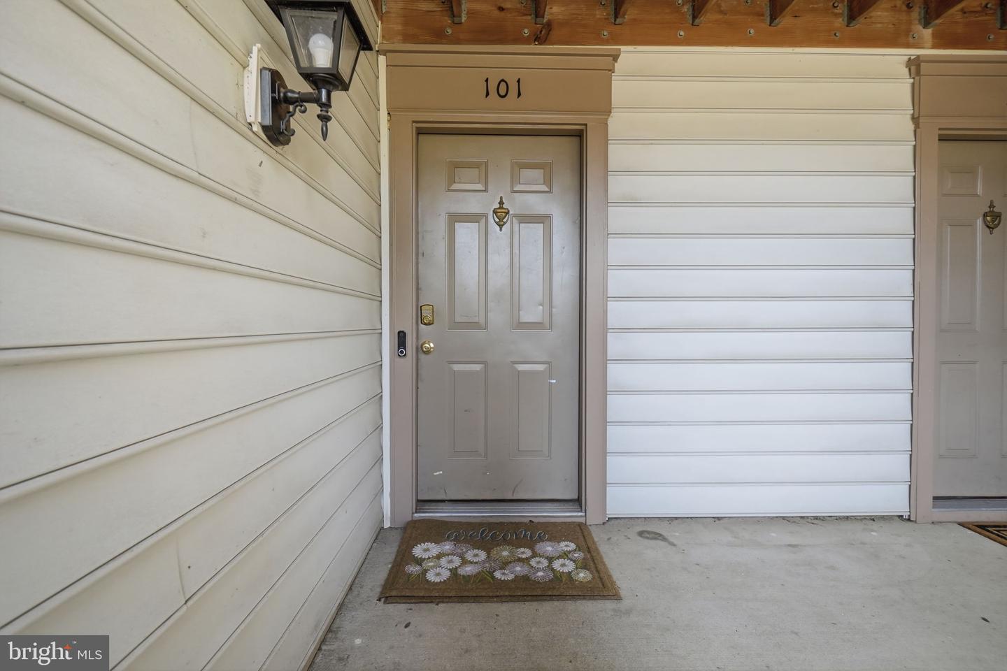 8248 Catbird Cir #101 Property Photo 34