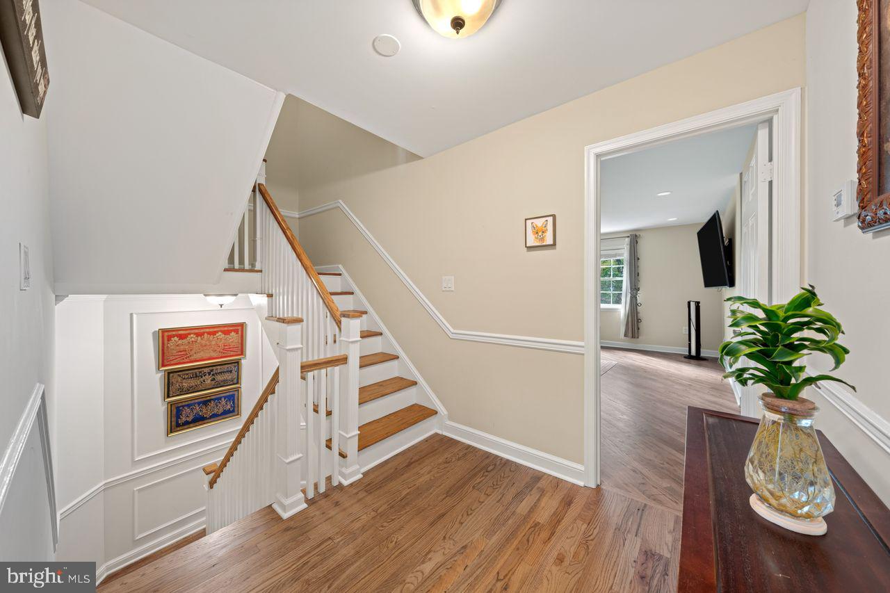 6367 Brampton Ct Property Photo 15