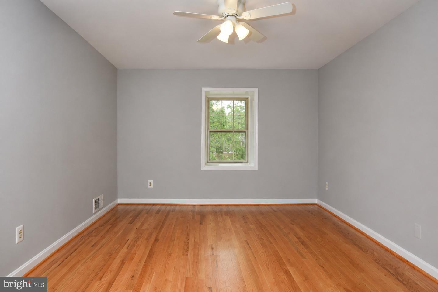 6611 Rosecroft Pl Property Photo 24