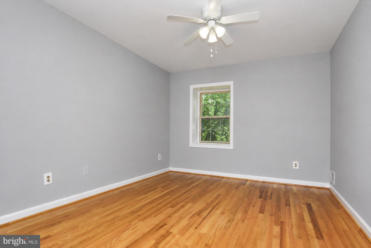 6611 Rosecroft Pl Property Photo 25