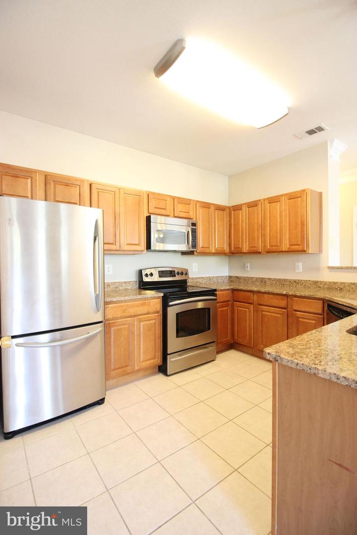 1550 Spring Gate Dr #8308 Property Photo 5