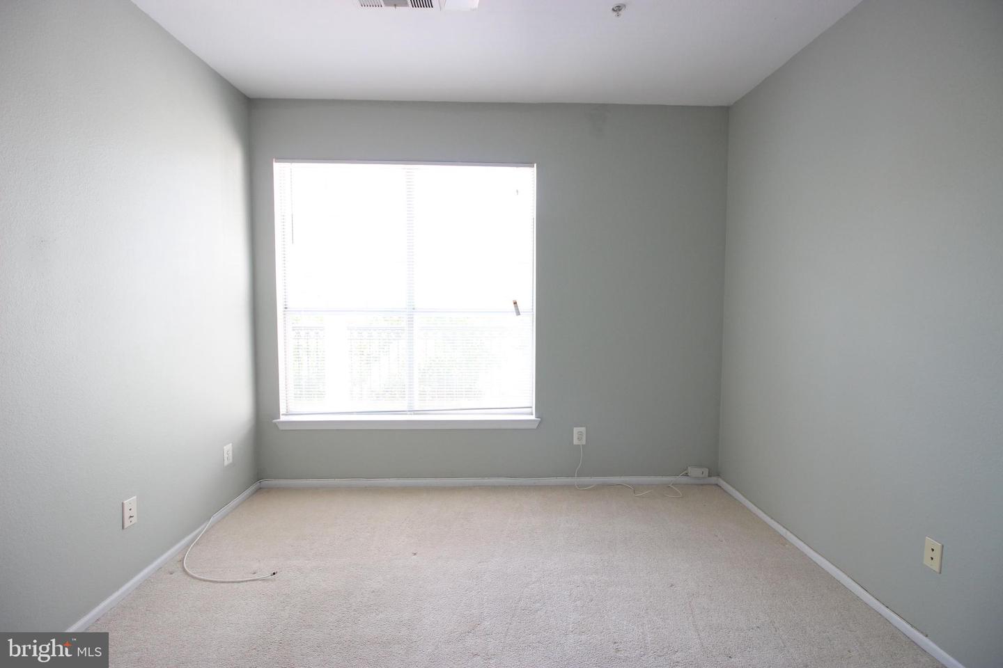 1550 Spring Gate Dr #8308 Property Photo 12