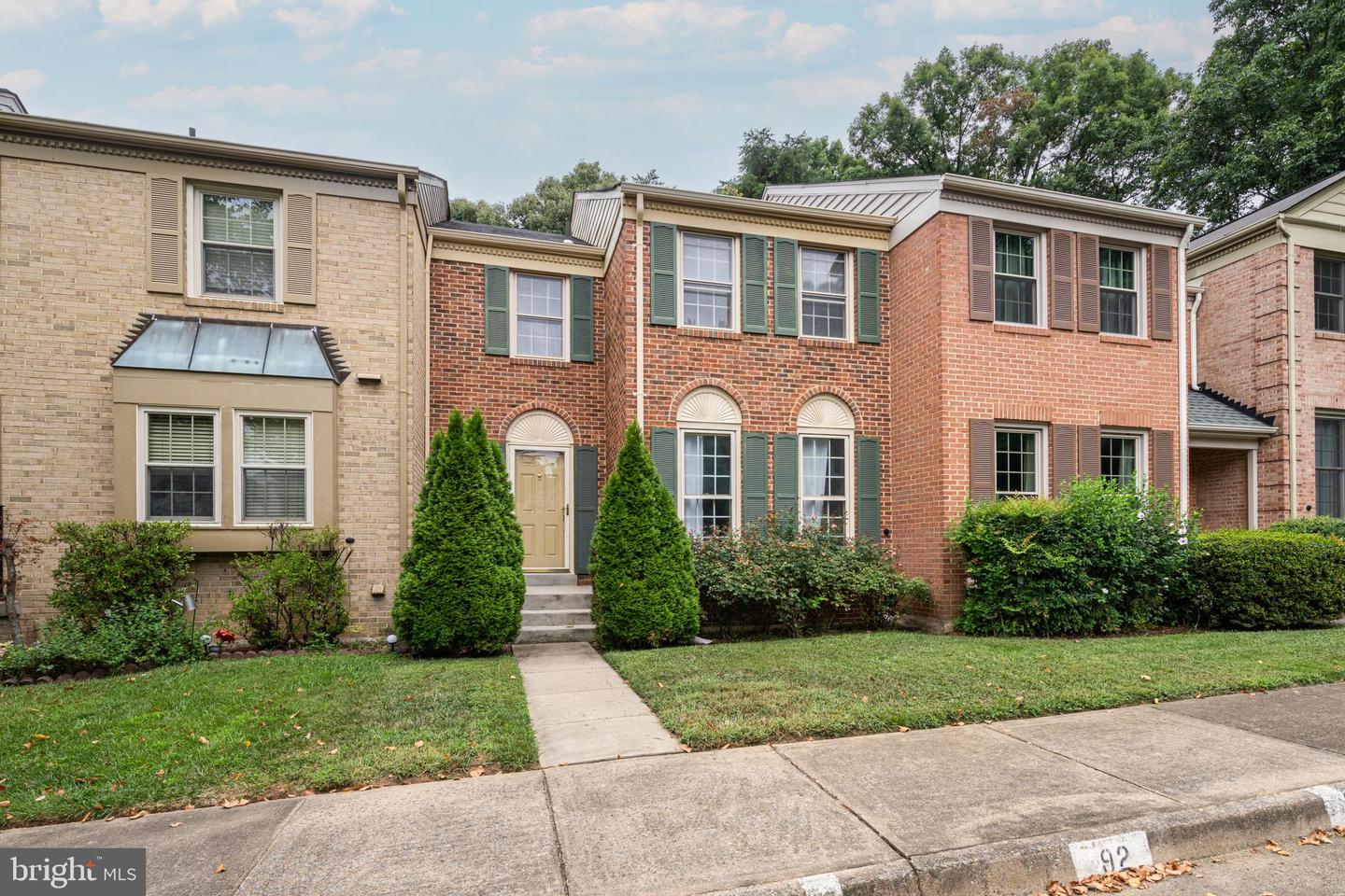 5465 Cheshire Meadows Way Property Photo 1