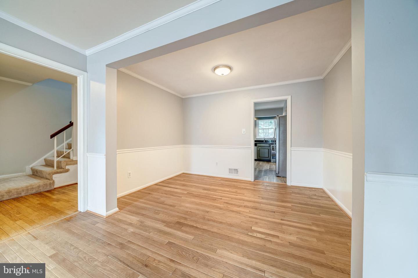 5465 Cheshire Meadows Way Property Photo 7