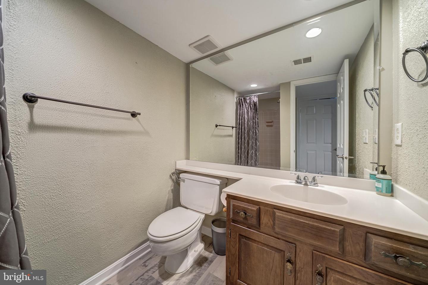 5465 Cheshire Meadows Way Property Photo 30