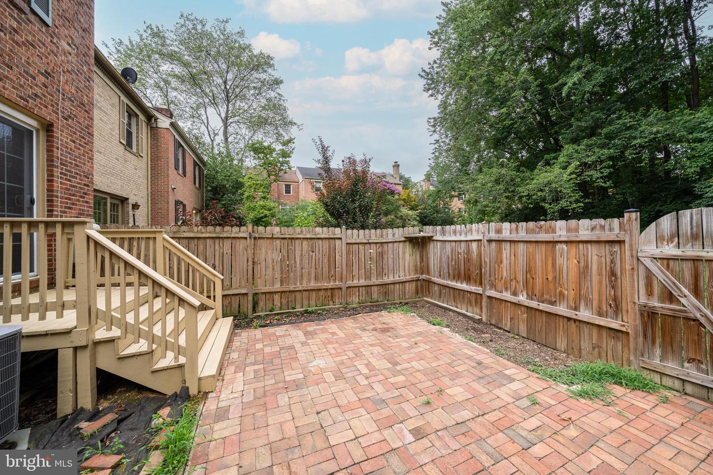 5465 Cheshire Meadows Way Property Photo 32