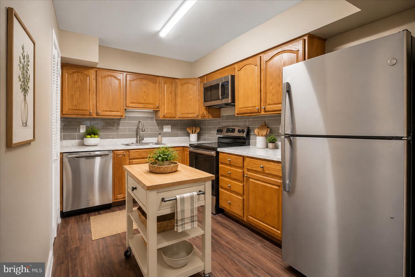 3931 Sonora Pl #80b Property Photo 4