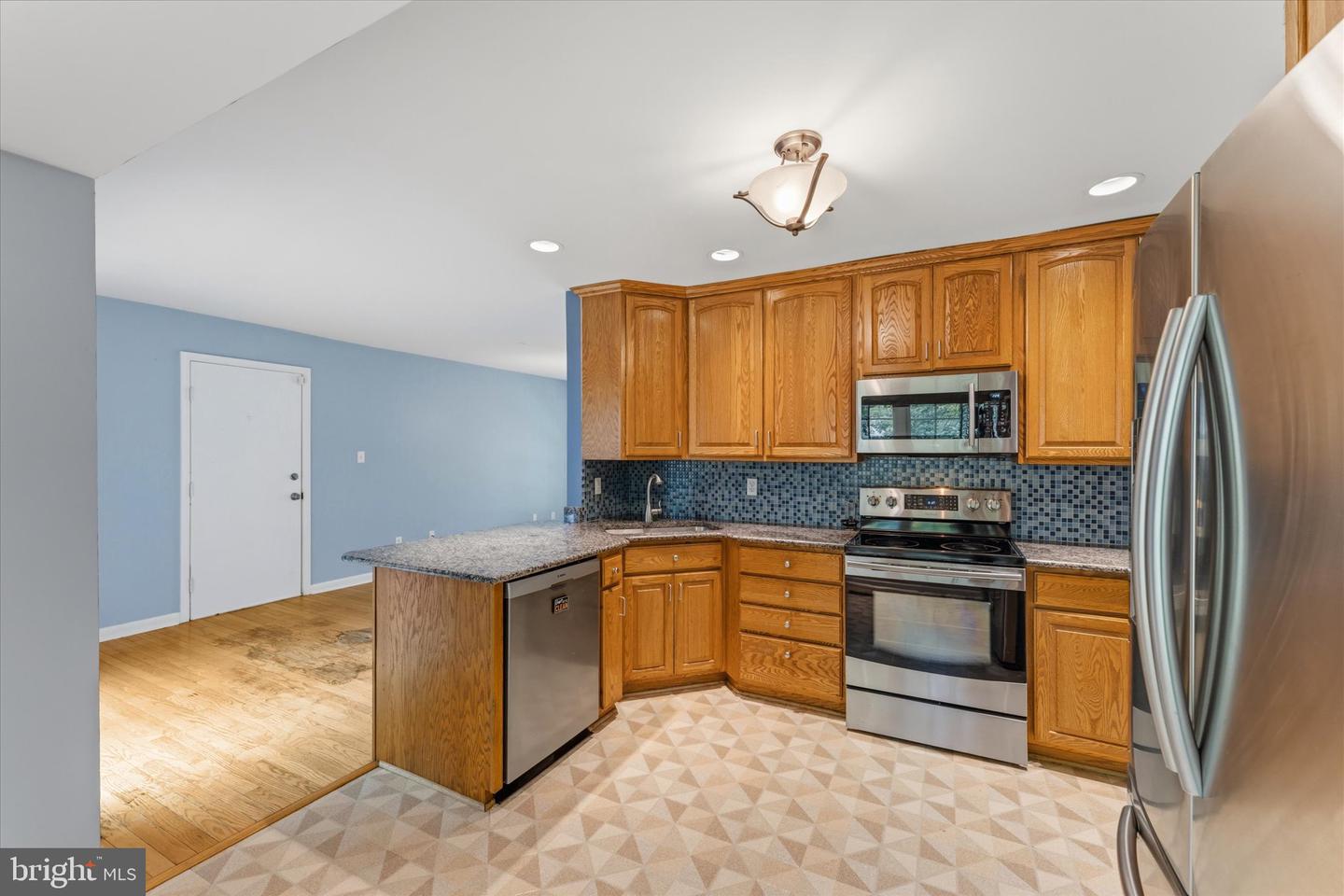 1465 Kingstream Dr Property Photo 16