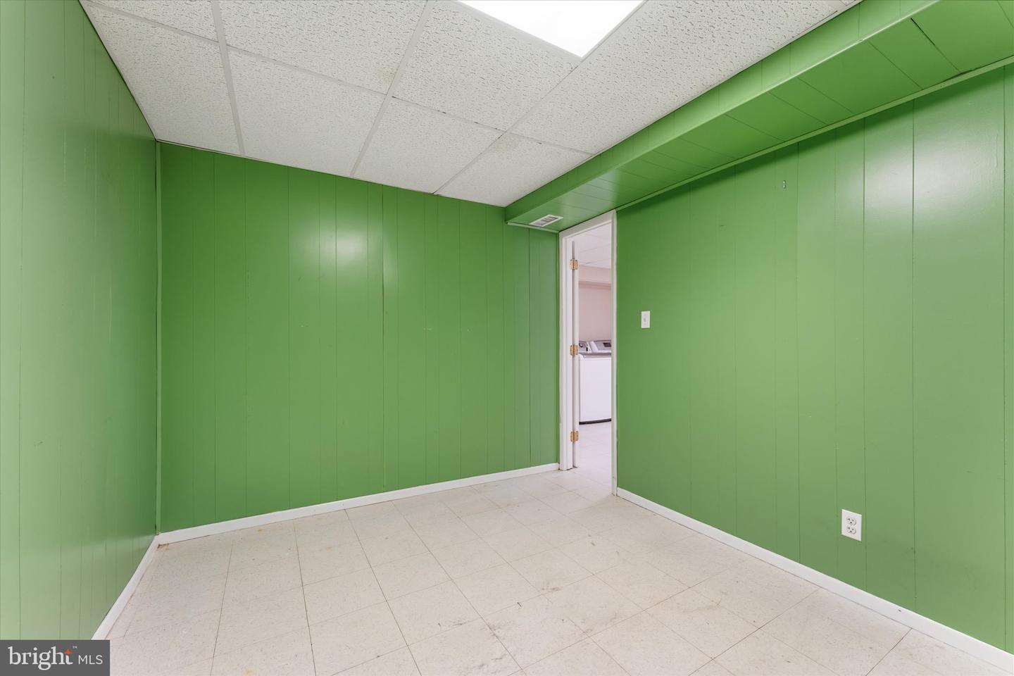 1465 Kingstream Dr Property Photo 35
