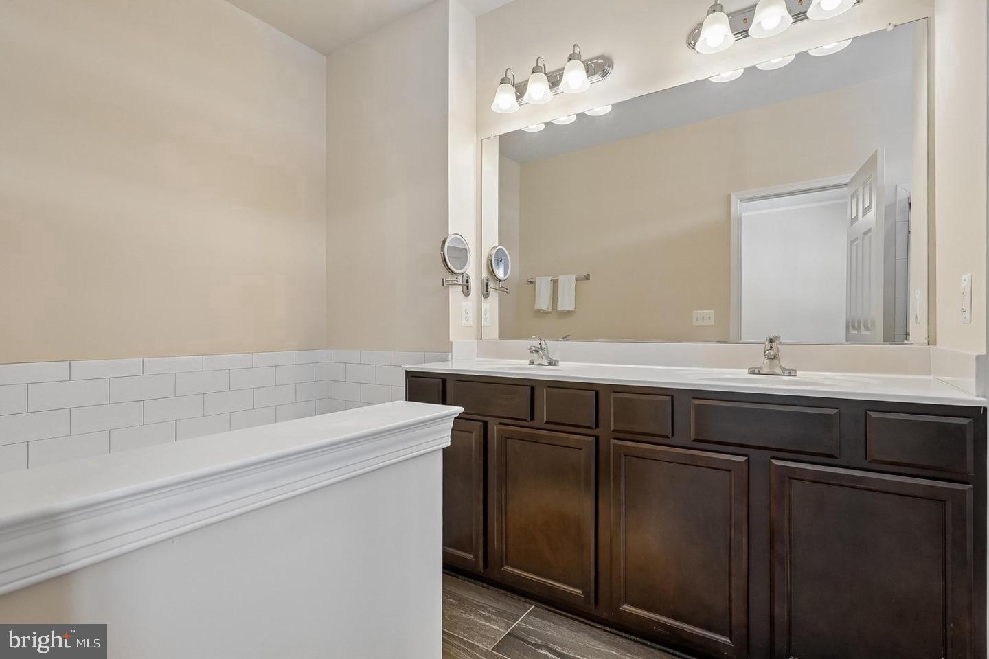 8358 Sallyport St Property Photo 29