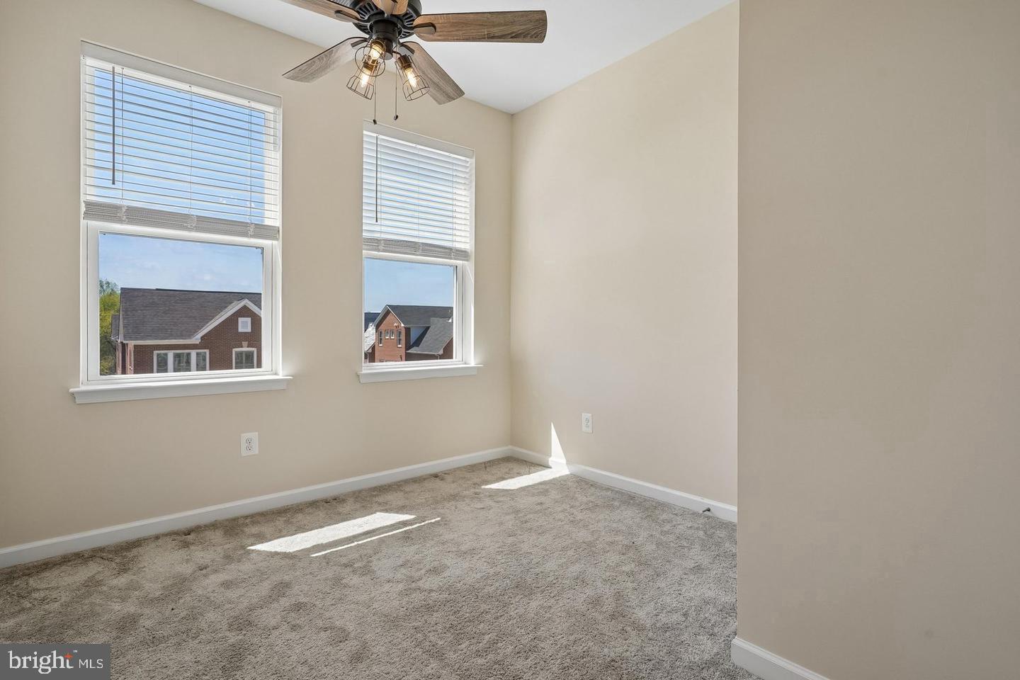8358 Sallyport St Property Photo 32