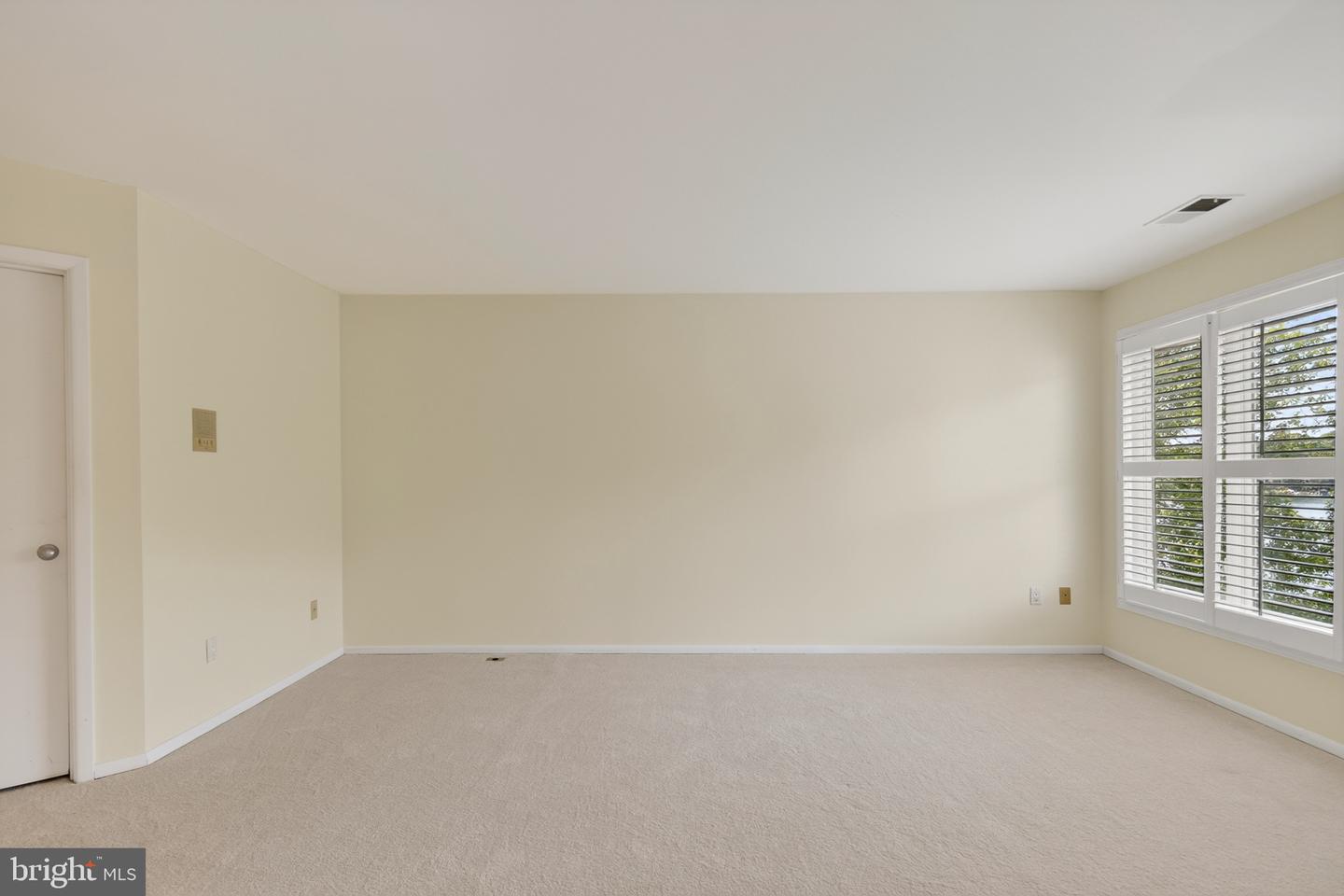 1987 Lakeport Way Property Photo 23