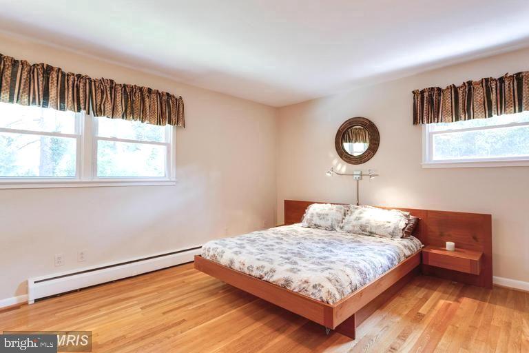 1036 Carper St Property Photo 7