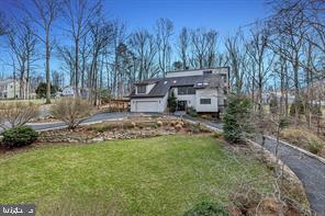10227 Lawyers Rd Property Photo 1