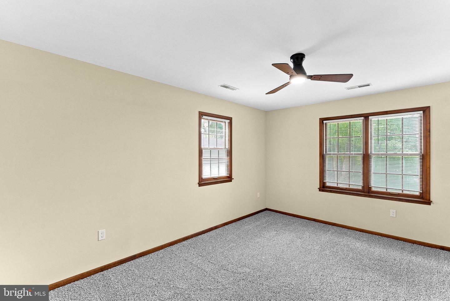 3432 Ethel Ct Property Photo 54