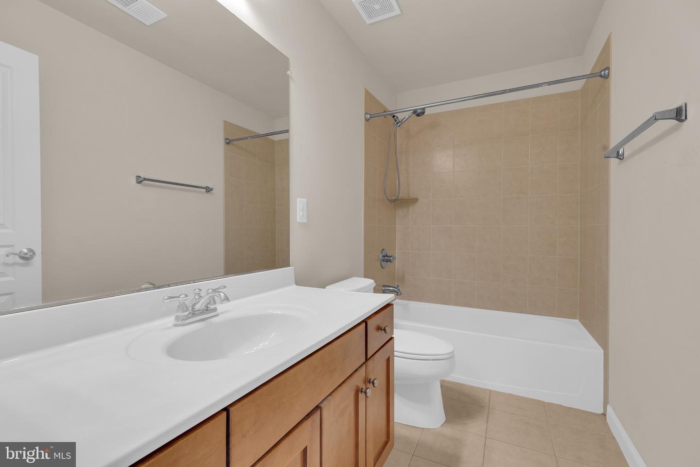 12213 Silver Cypress Ter Property Photo 25