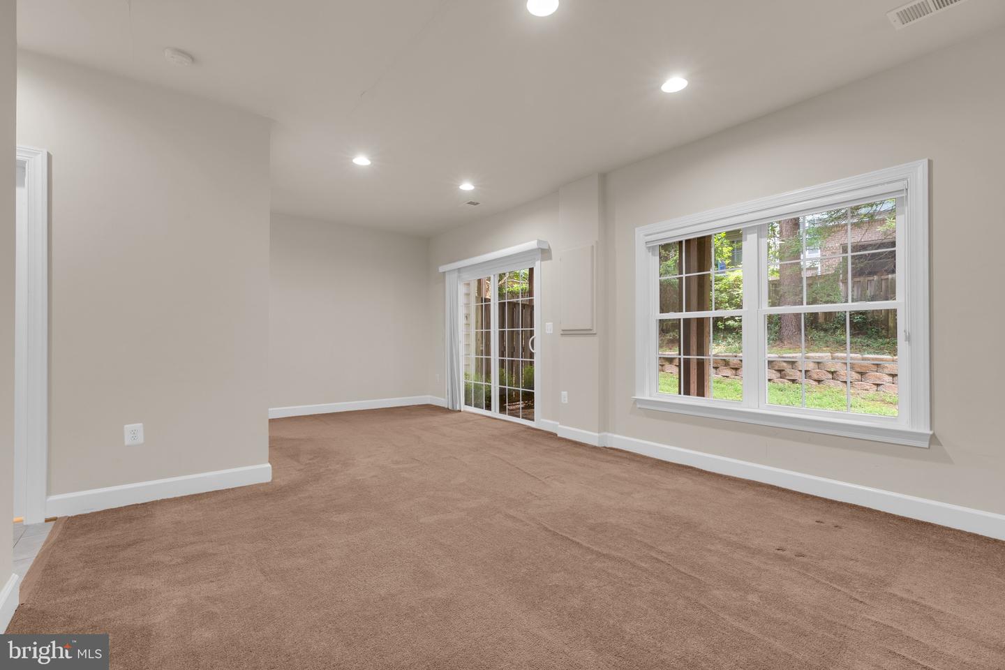 12213 Silver Cypress Ter Property Photo 31