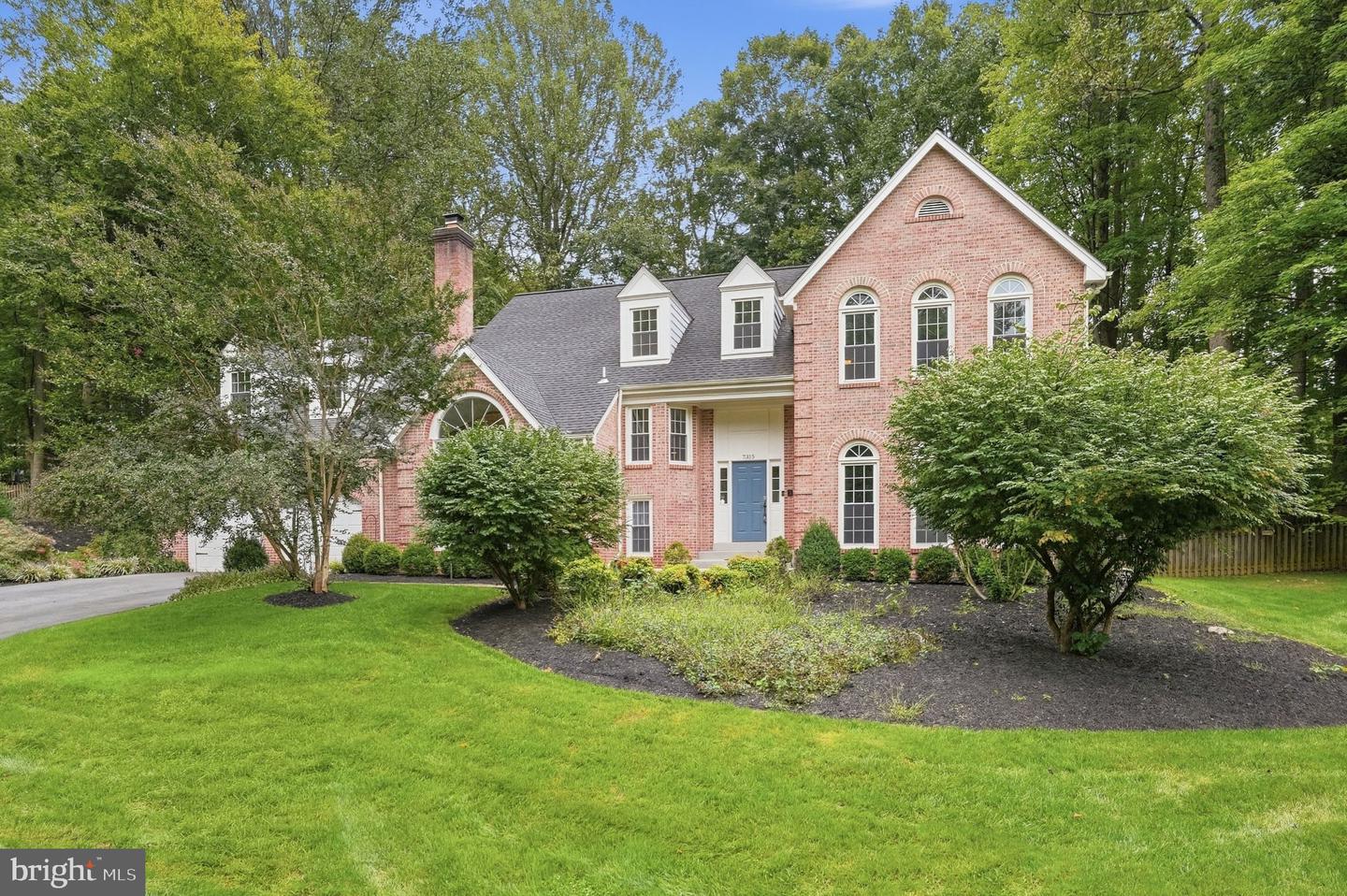 7315 SCARLET OAK CT Property Photo 1