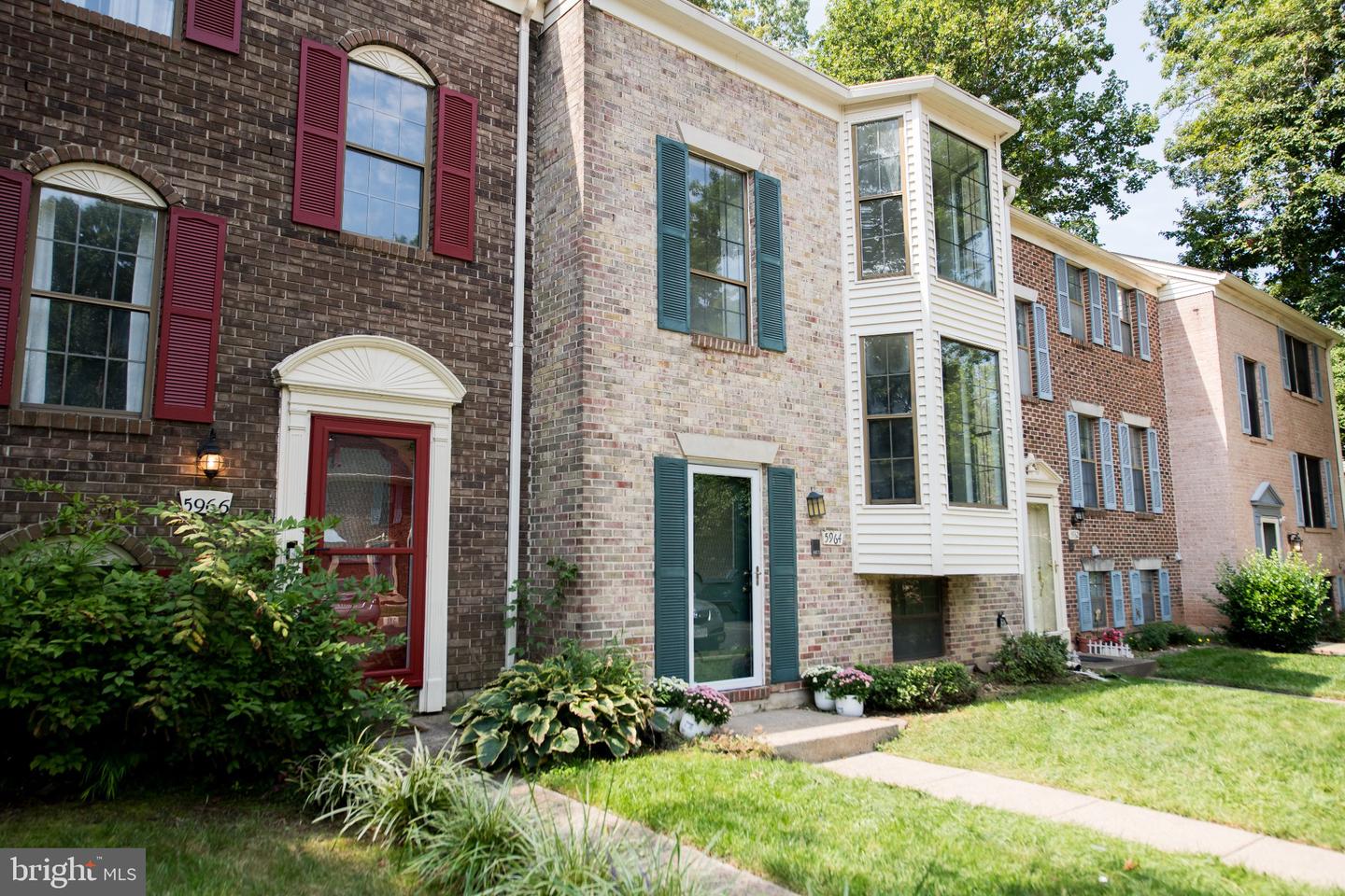 5964 Clerkenwell Ct Property Photo 2