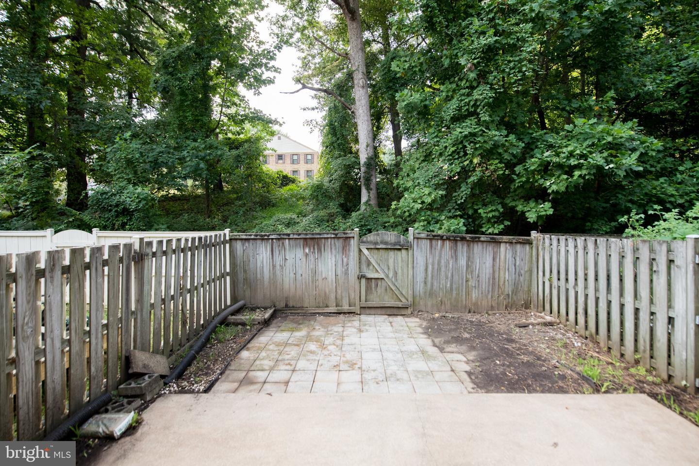 5964 Clerkenwell Ct Property Photo 11