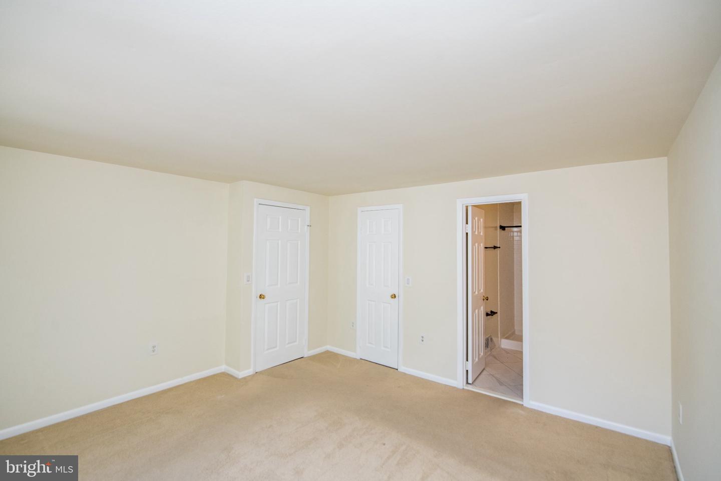 5964 Clerkenwell Ct Property Photo 19