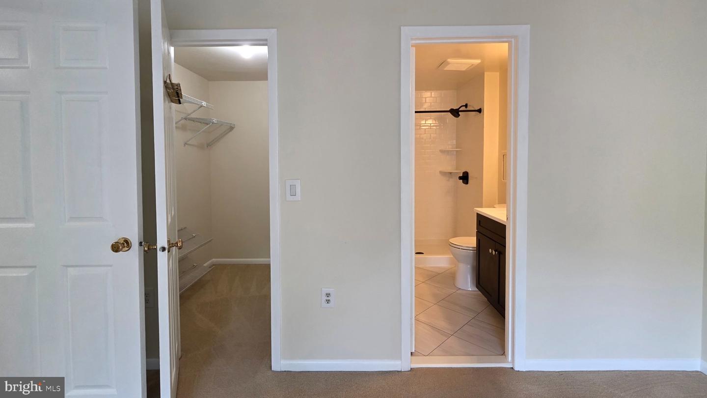 5964 Clerkenwell Ct Property Photo 20