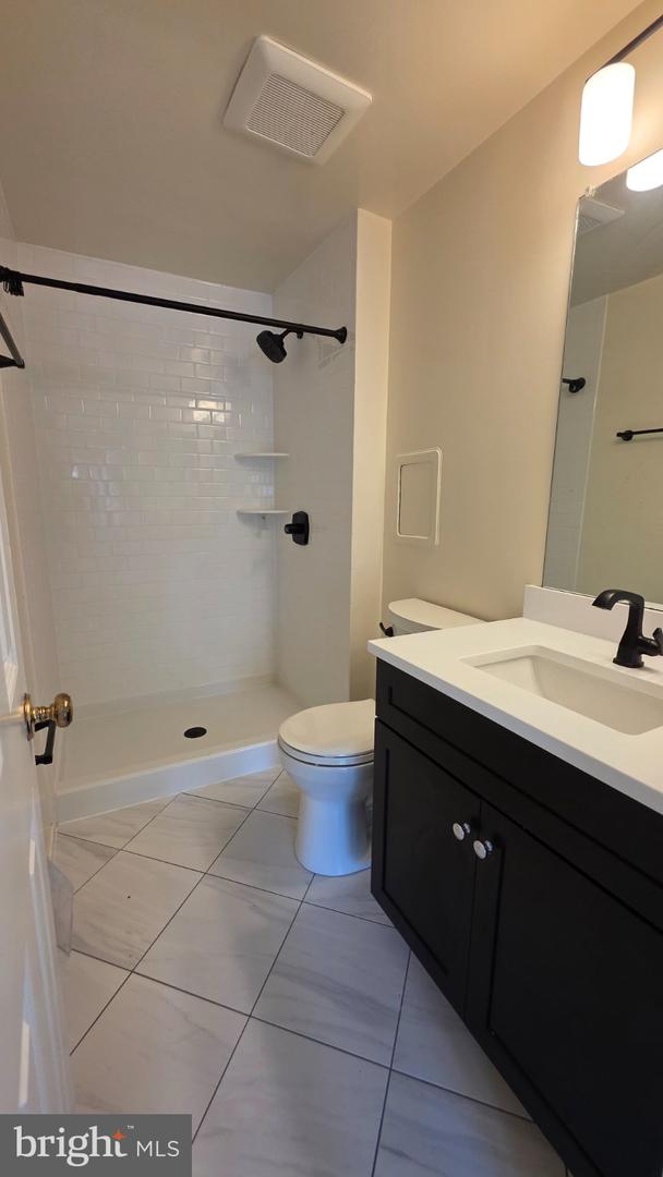 5964 Clerkenwell Ct Property Photo 21