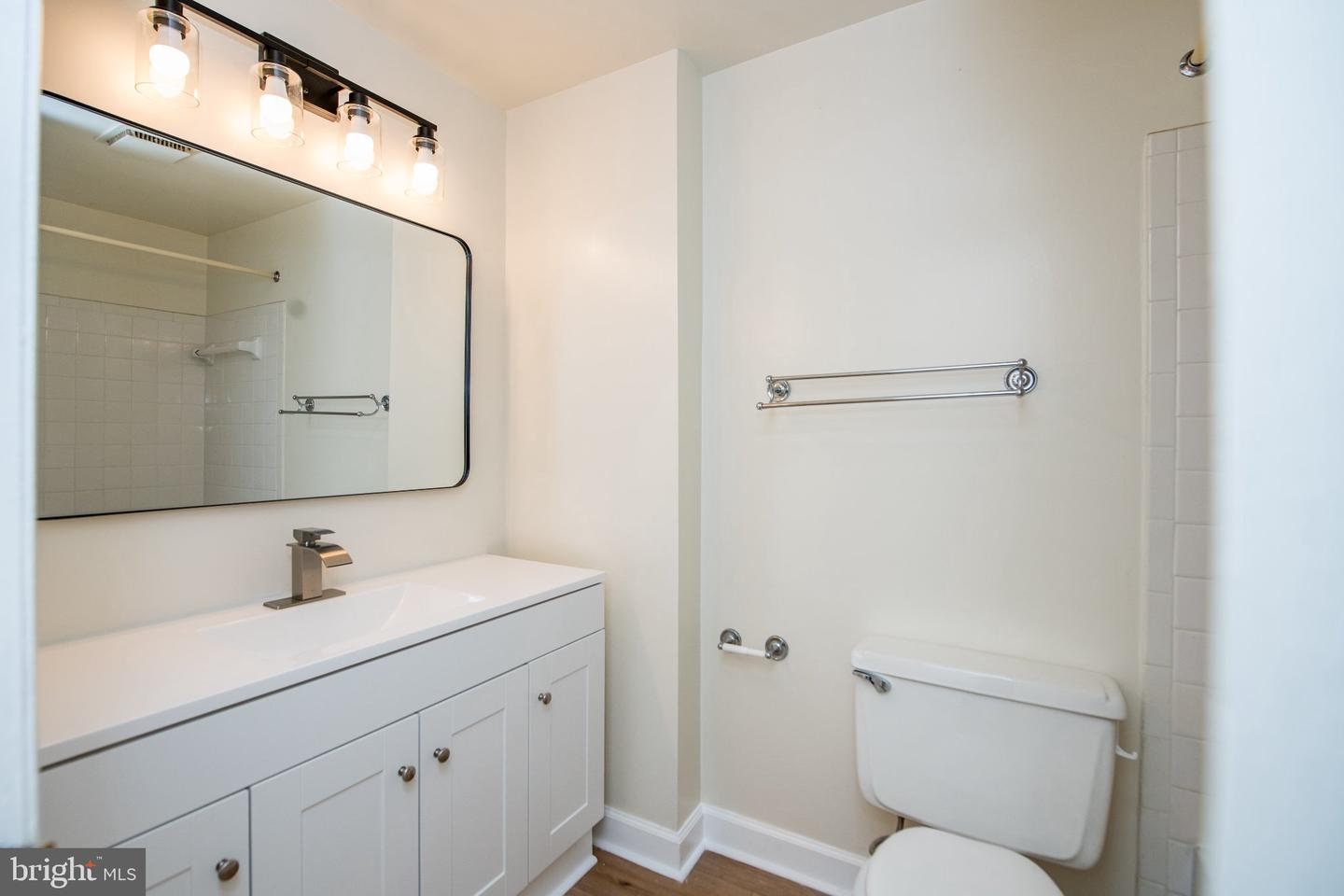5964 Clerkenwell Ct Property Photo 26