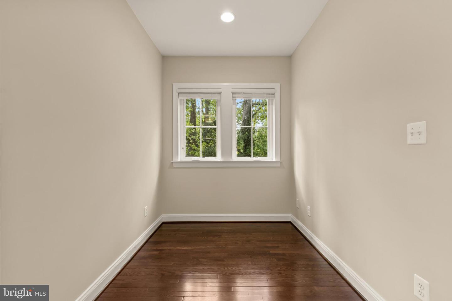 6203 Champion Oak Ct Property Photo 28