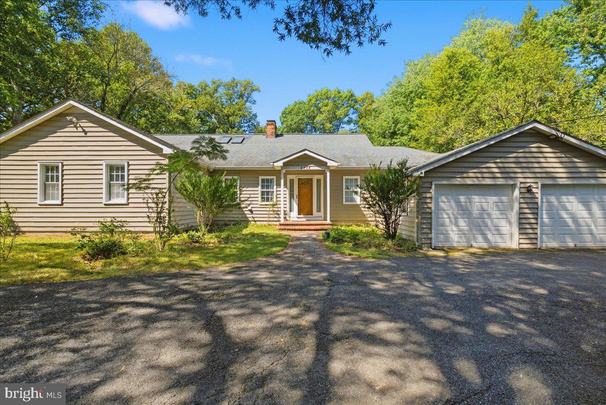 3328 PROSPERITY AVE Property Photo 1