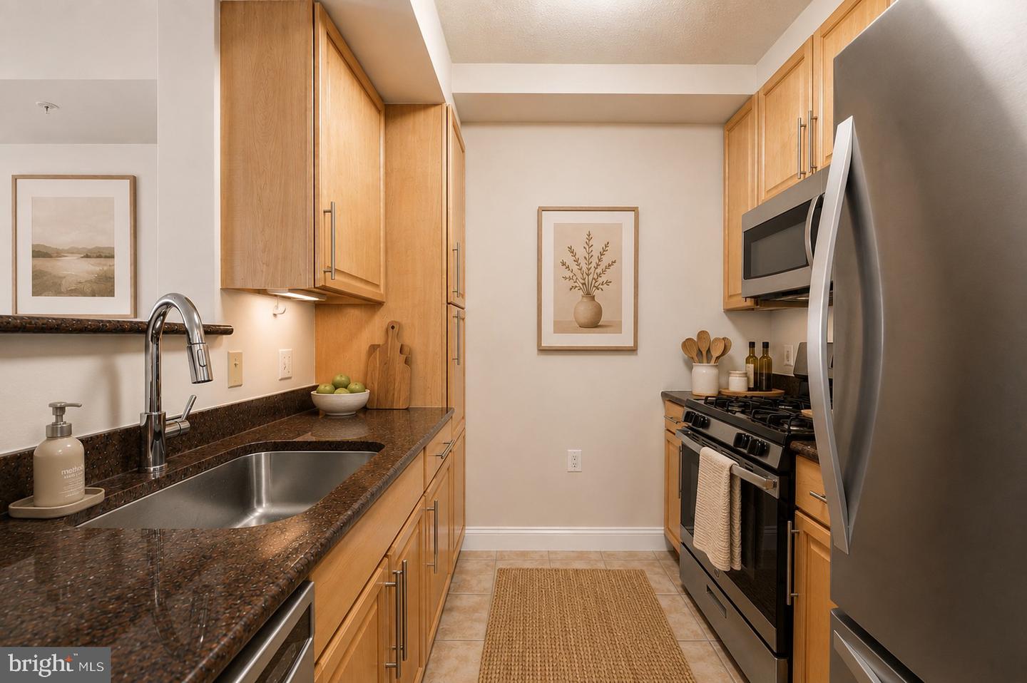 11760 Sunrise Valley Dr #509 Property Photo 5